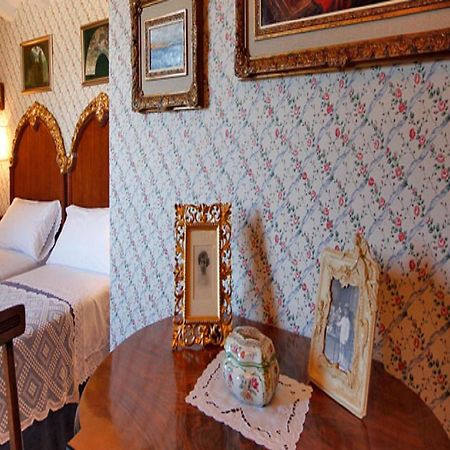 발데로브레스 La Casa De Sebastian 게스트하우스 객실 사진