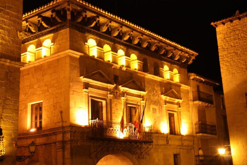발데로브레스 La Casa De Sebastian 게스트하우스 외부 사진