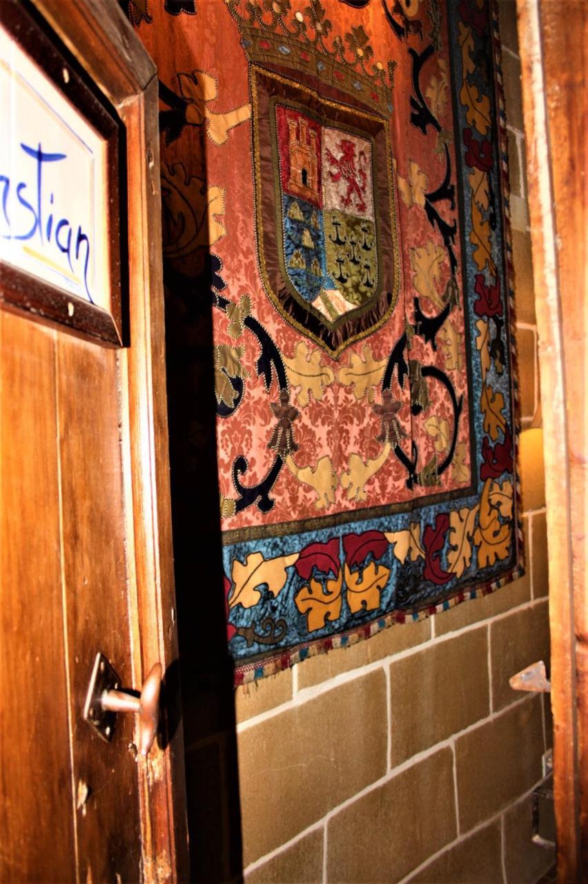 발데로브레스 La Casa De Sebastian 게스트하우스 외부 사진